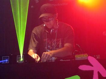 Plurtastik's Glowstick Masquerave (2012)